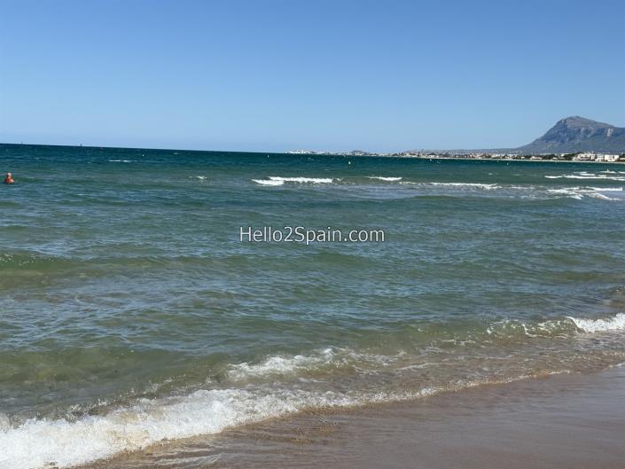 Image No.61-3 Bed Villa / Detached for sale