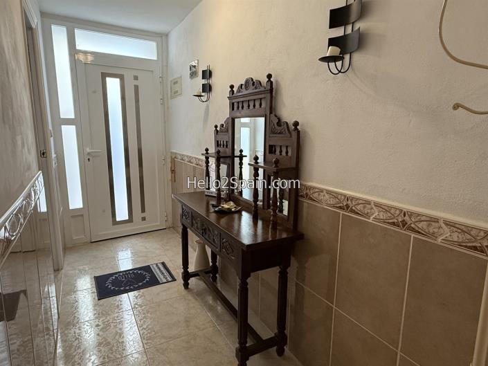 Image No.7-3 Bed Townhouse for sale