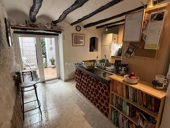 Image No.9-3 Bed Townhouse for sale