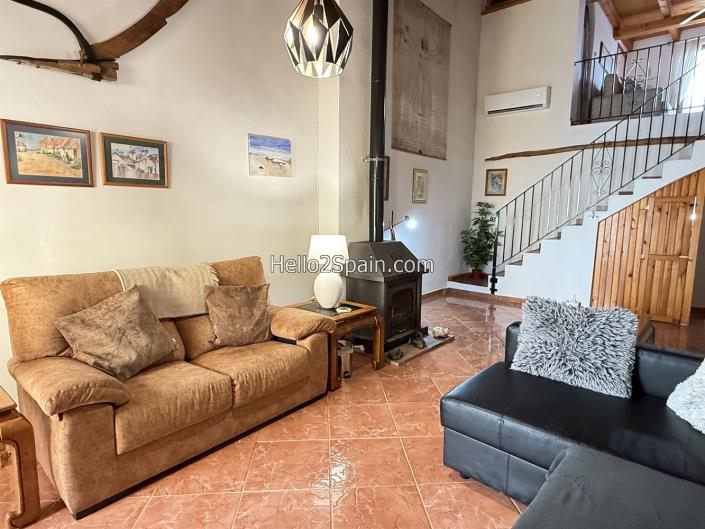 Image No.20-3 Bed Townhouse for sale