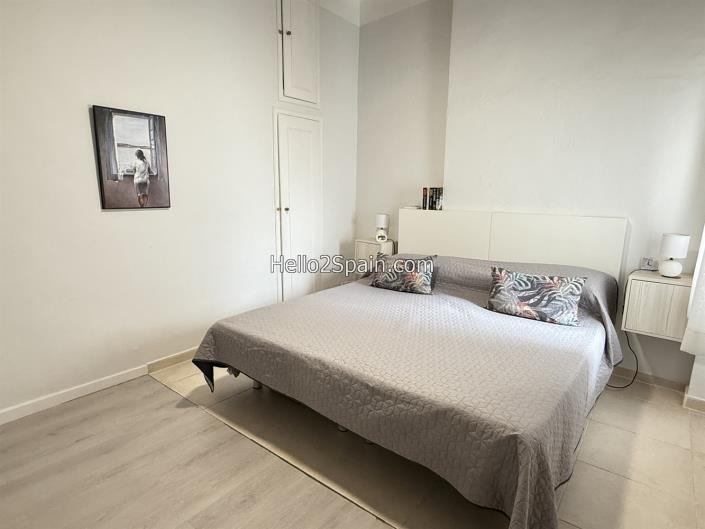 Image No.22-3 Bed Townhouse for sale