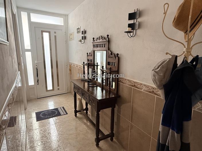 Image No.5-4 Bed Townhouse for sale