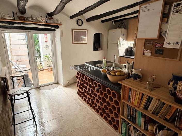 Image No.8-4 Bed Townhouse for sale