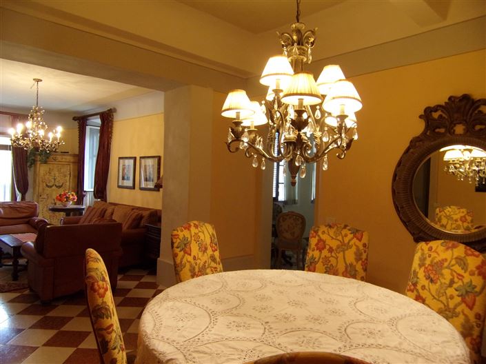 Image No.3-3 Bed Property for sale