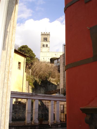 Image No.5-4 Bed Property for sale