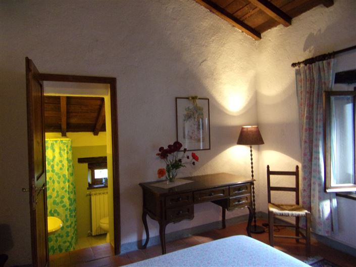 Image No.7-6 Bed Property for sale