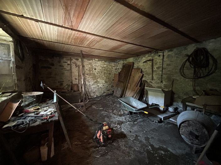 Image No.22-2 Bed Property for sale