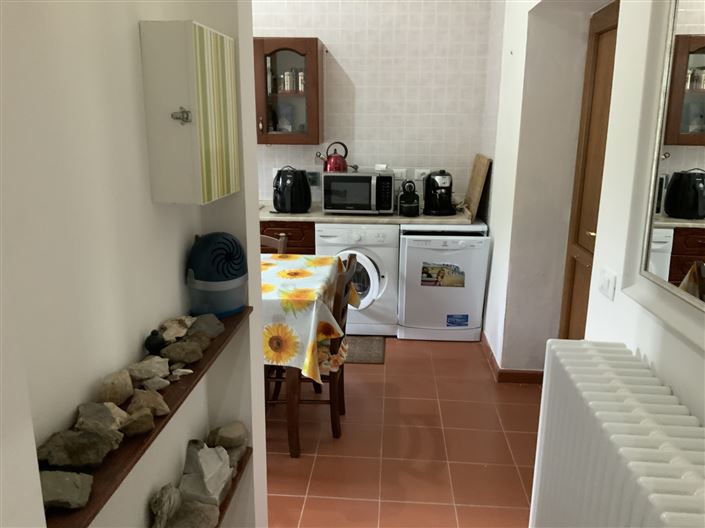 Image No.11-4 Bed Property for sale