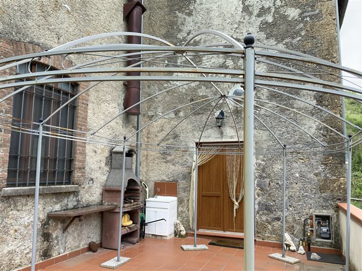 Image No.14-4 Bed Property for sale