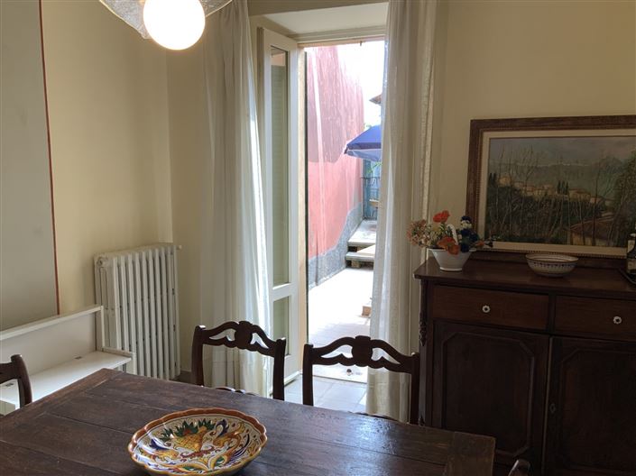 Image No.11-5 Bed Property for sale