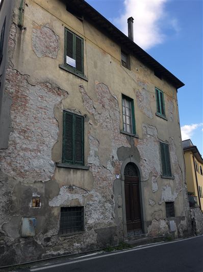 Image No.8-Propriété de 4 chambres à vendre à Castelnuovo di Garfagnana