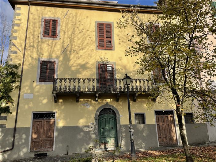 Image No.7-6 Bed Property for sale