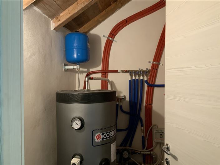 Image No.21-2 Bed Property for sale