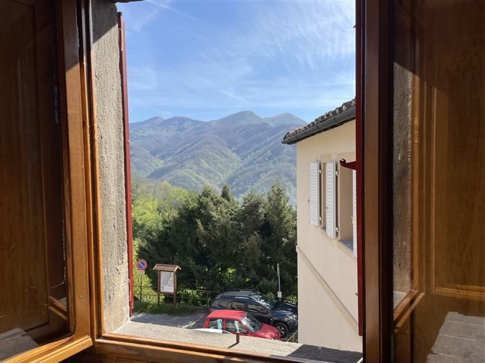 Image No.4-2 Bed Property for sale