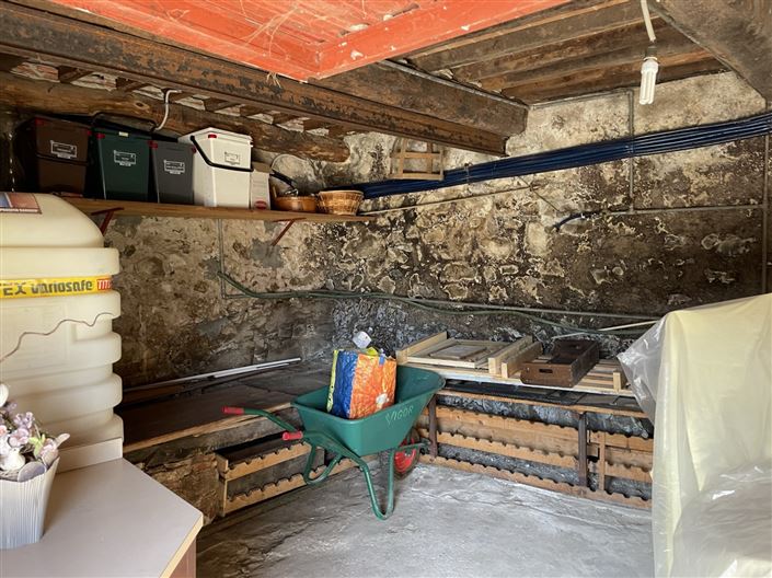 Image No.15-2 Bed Property for sale