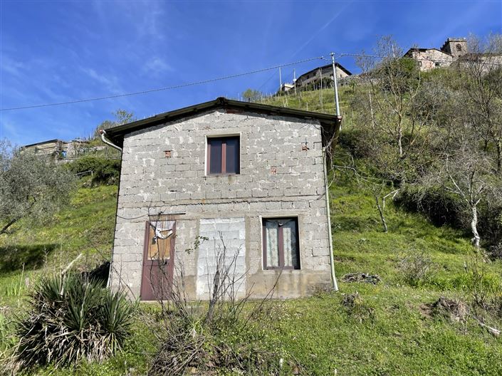 Image No.17-2 Bed Property for sale