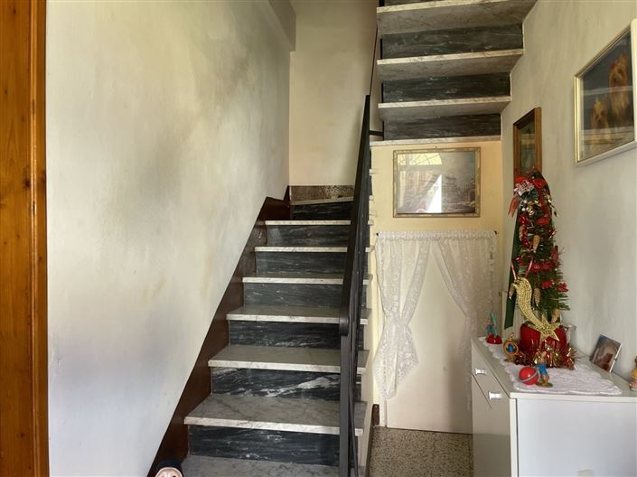 Image No.9-2 Bed Property for sale