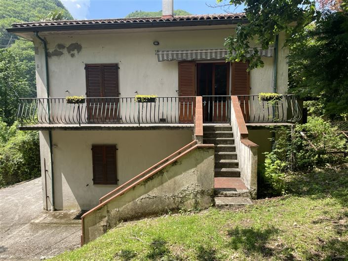 Image No.2-4 Bed Villa for sale