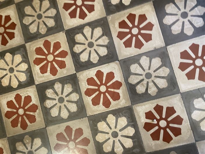 Image No.28-3 Bed Property for sale