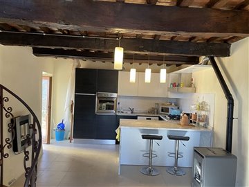 00b3a80a-01b5-4cc1-a228-d5b3ec897ac6