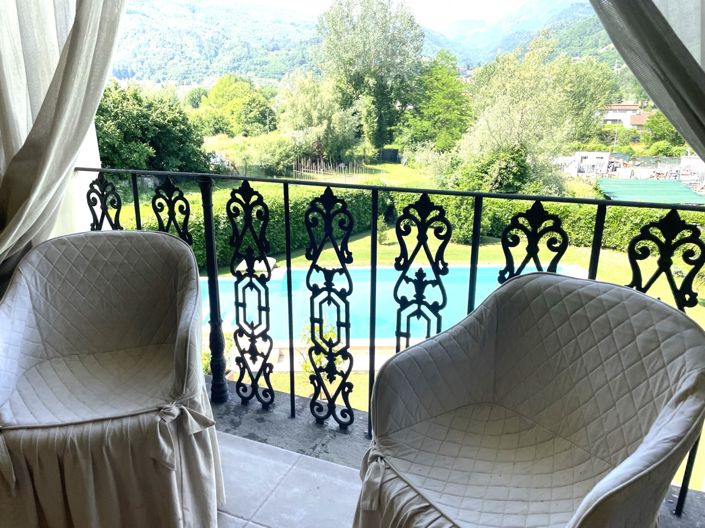 Image No.2-6 Bed Villa for sale