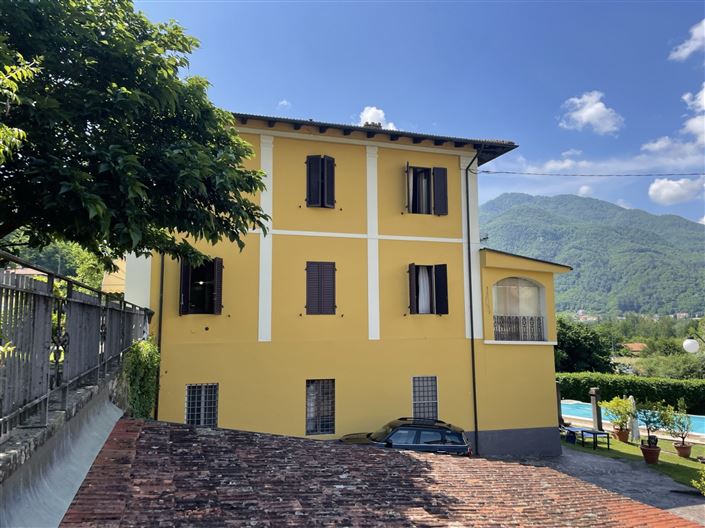 Image No.4-6 Bed Villa for sale