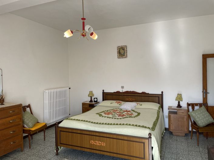 Image No.19-Propriété de 4 chambres à vendre à Piazza al Serchio