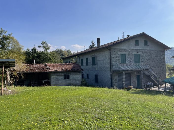 Image No.4-Propriété de 4 chambres à vendre à Piazza al Serchio