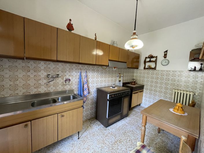 Image No.7-Propriété de 4 chambres à vendre à Piazza al Serchio