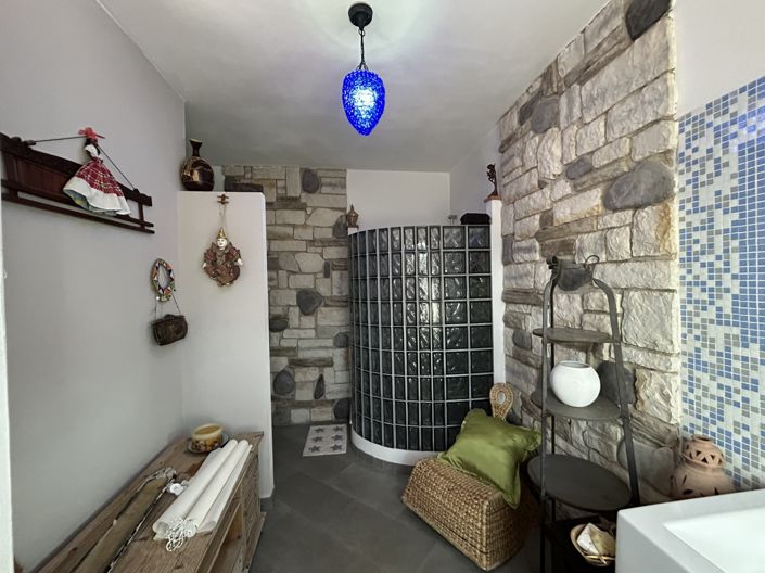 Image No.28-4 Bed Villa for sale