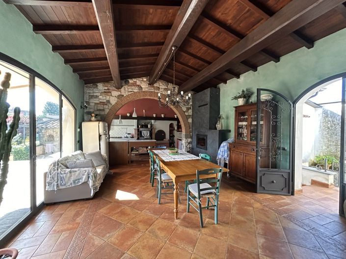 Image No.4-4 Bed Villa for sale