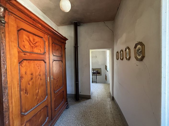 Image No.10-Propriété de 4 chambres à vendre à Lucca