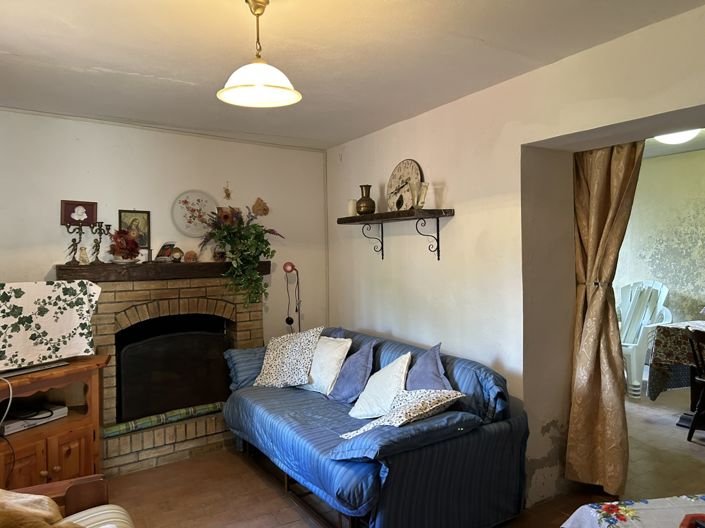 Image No.7-4 Bed Property for sale