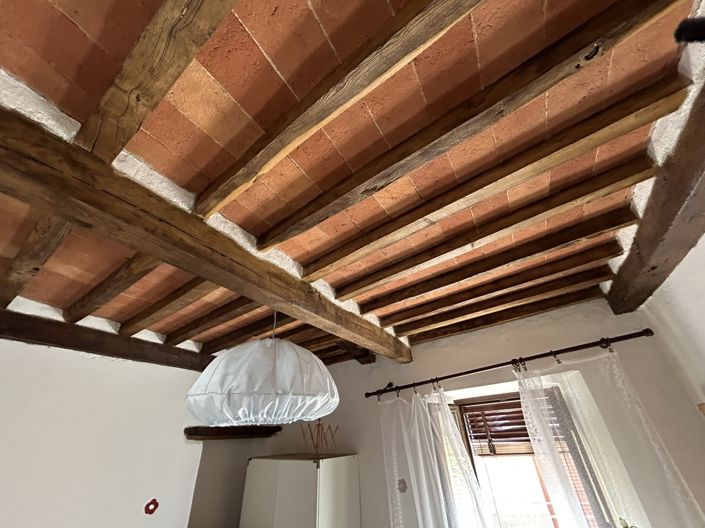 Image No.9-4 Bed Property for sale