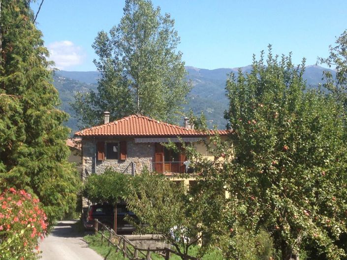 Image No.22-2 Bed Property for sale