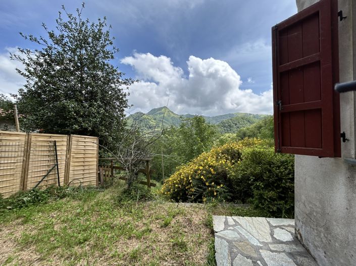 Image No.15-2 Bed Property for sale