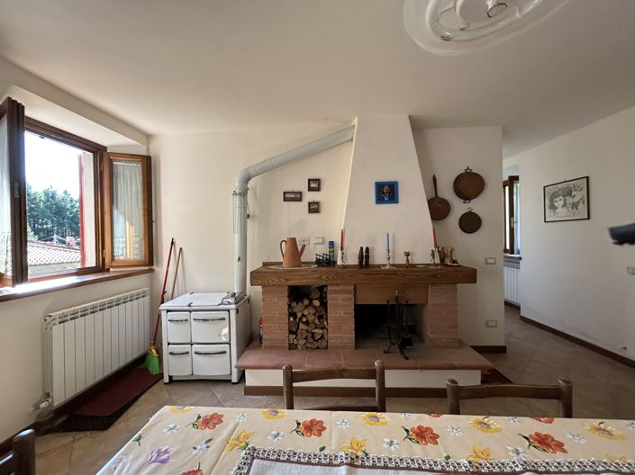 Image No.4-2 Bed Property for sale