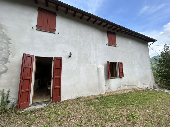 Image No.6-2 Bed Property for sale