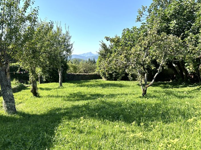 Image No.11-5 Bed Property for sale