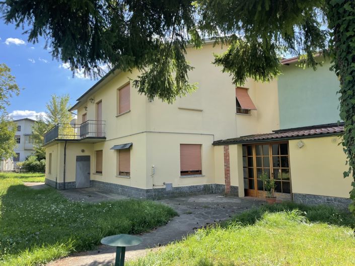 Image No.20-3 Bed House for sale