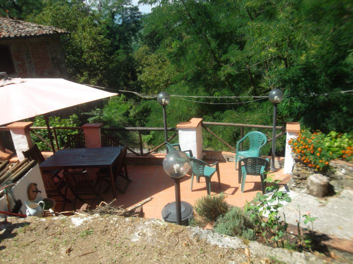 Image No.8-4 Bed Property for sale