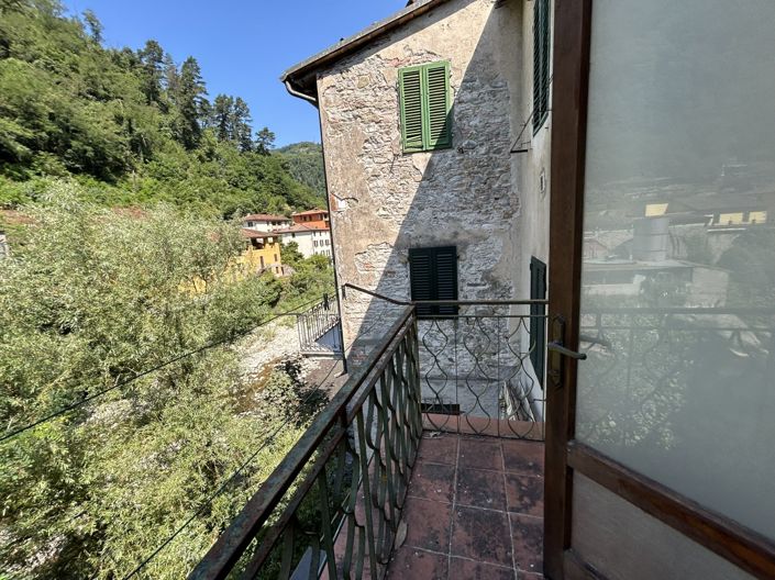 Image No.4-2 Bed Property for sale