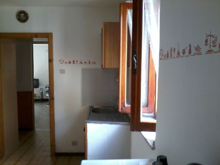 Image No.13-2 Bed House for sale