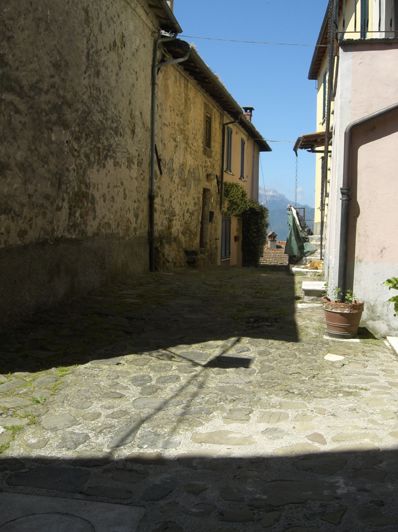 Image No.26-2 Bed House for sale