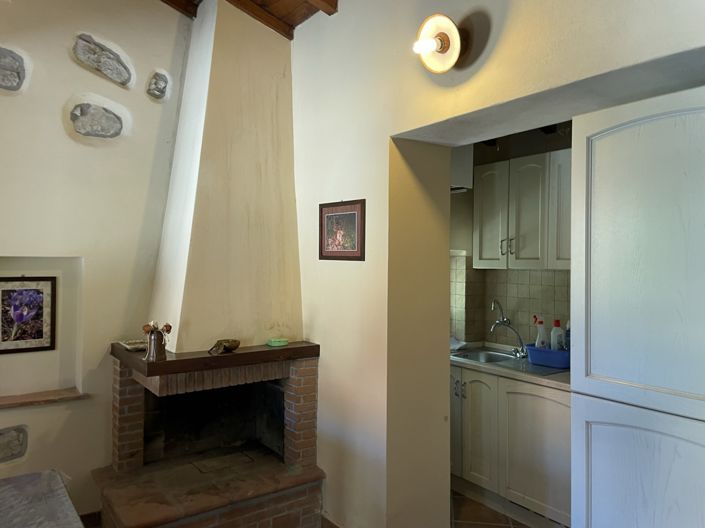 Image No.13-8 Bed Property for sale