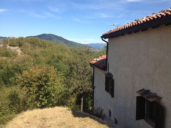 Image No.17-8 Bed Property for sale