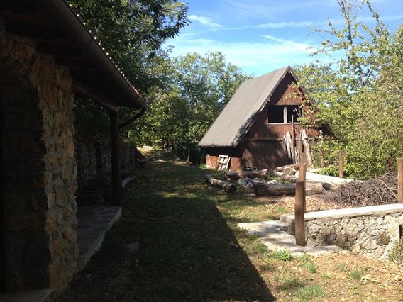 Image No.19-8 Bed Property for sale