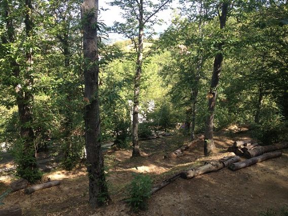 Image No.20-8 Bed Property for sale