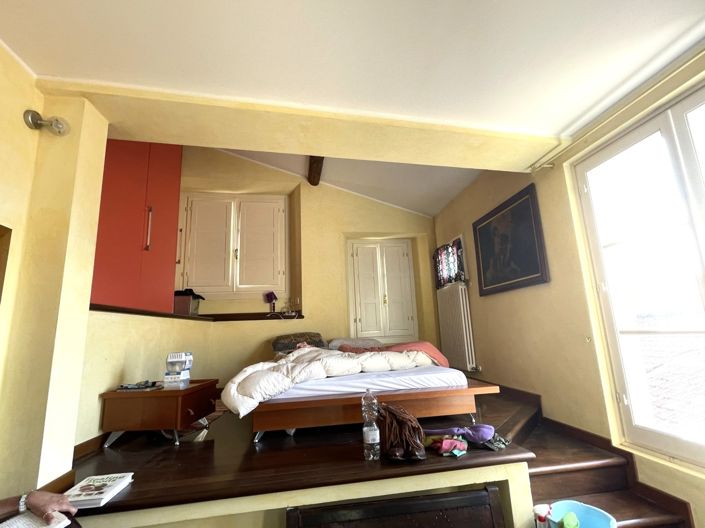 Image No.23-4 Bed Property for sale