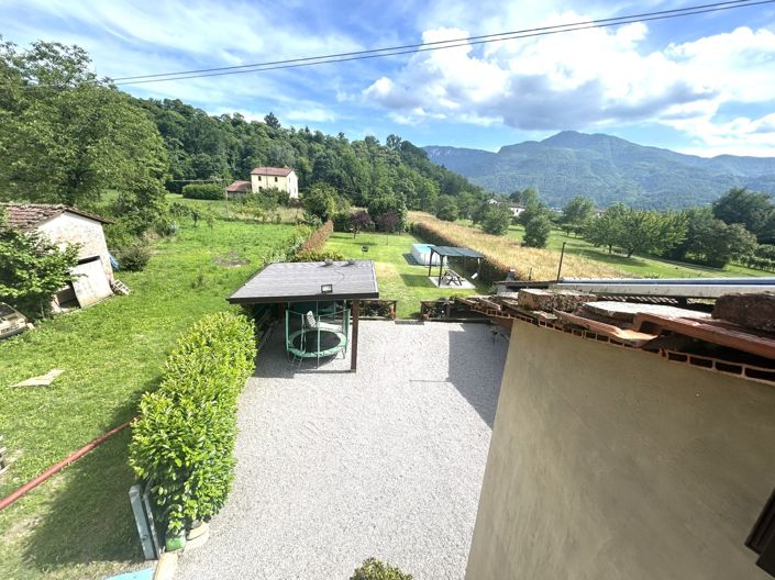 Image No.27-4 Bed Property for sale